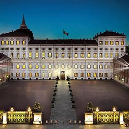 Luxrent Loft Lagrange דירה