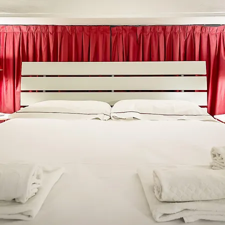 Luxrent Loft Lagrange Apartman